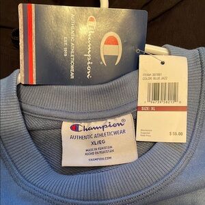 Champion Men's Blue Sweatshirt